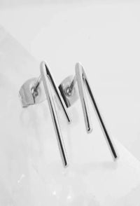 Lucy Bar Studs - Spoiled Me Rotten