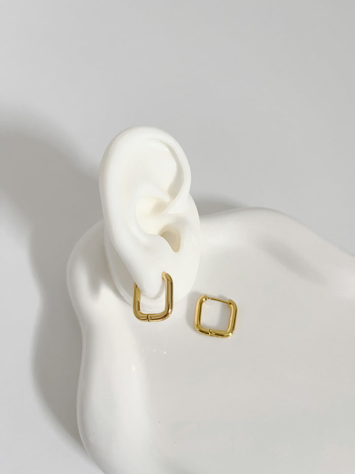 Square Hoop Earrings - Spoiled Me Rotten 