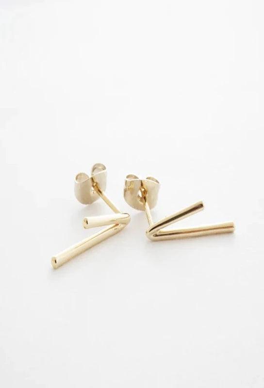Lucy Bar Studs - Spoiled Me Rotten 