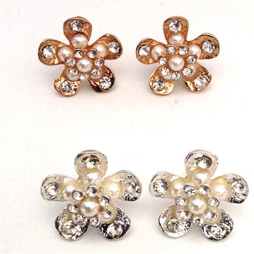 PEARLED STUDS - Spoiled Me Rotten Boutique 