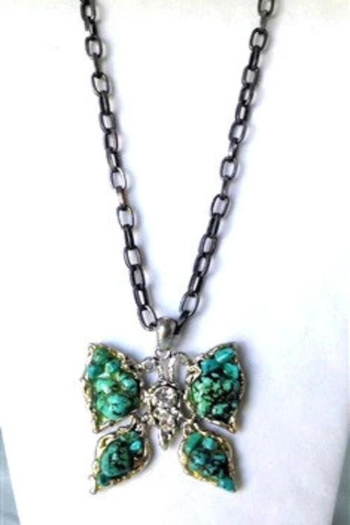 CHARMING STONE BUTTERFLY NECKLACE - Spoiled Me Rotten Boutique 